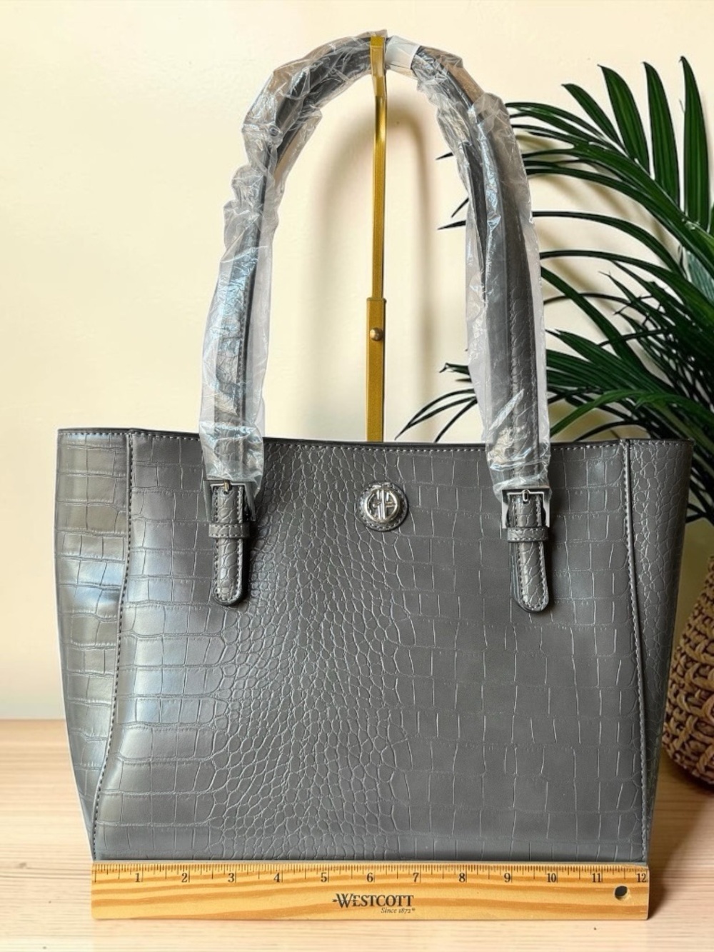 NWT Giani Bernini Gray Croc Embossed Tote Shoulder Bag - Picture 5 of 13